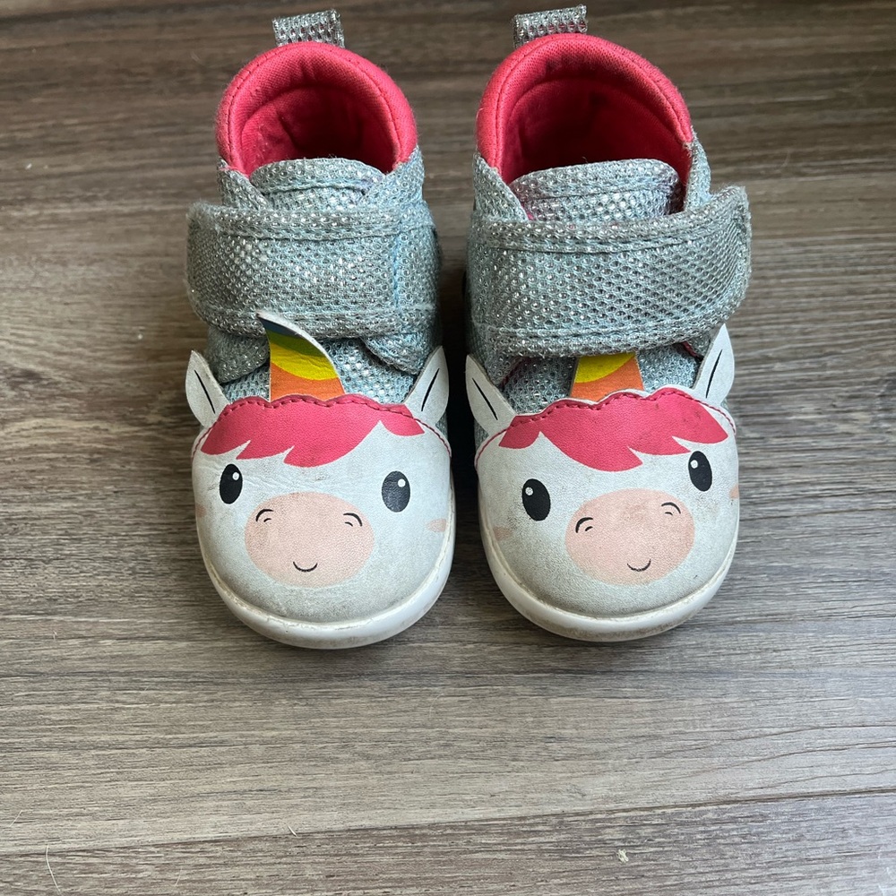 Kiki size 3 unicorn